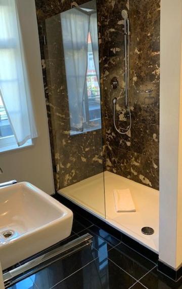 Weinhotel Eltvinum Eltville am Rhein Zewnętrze zdjęcie